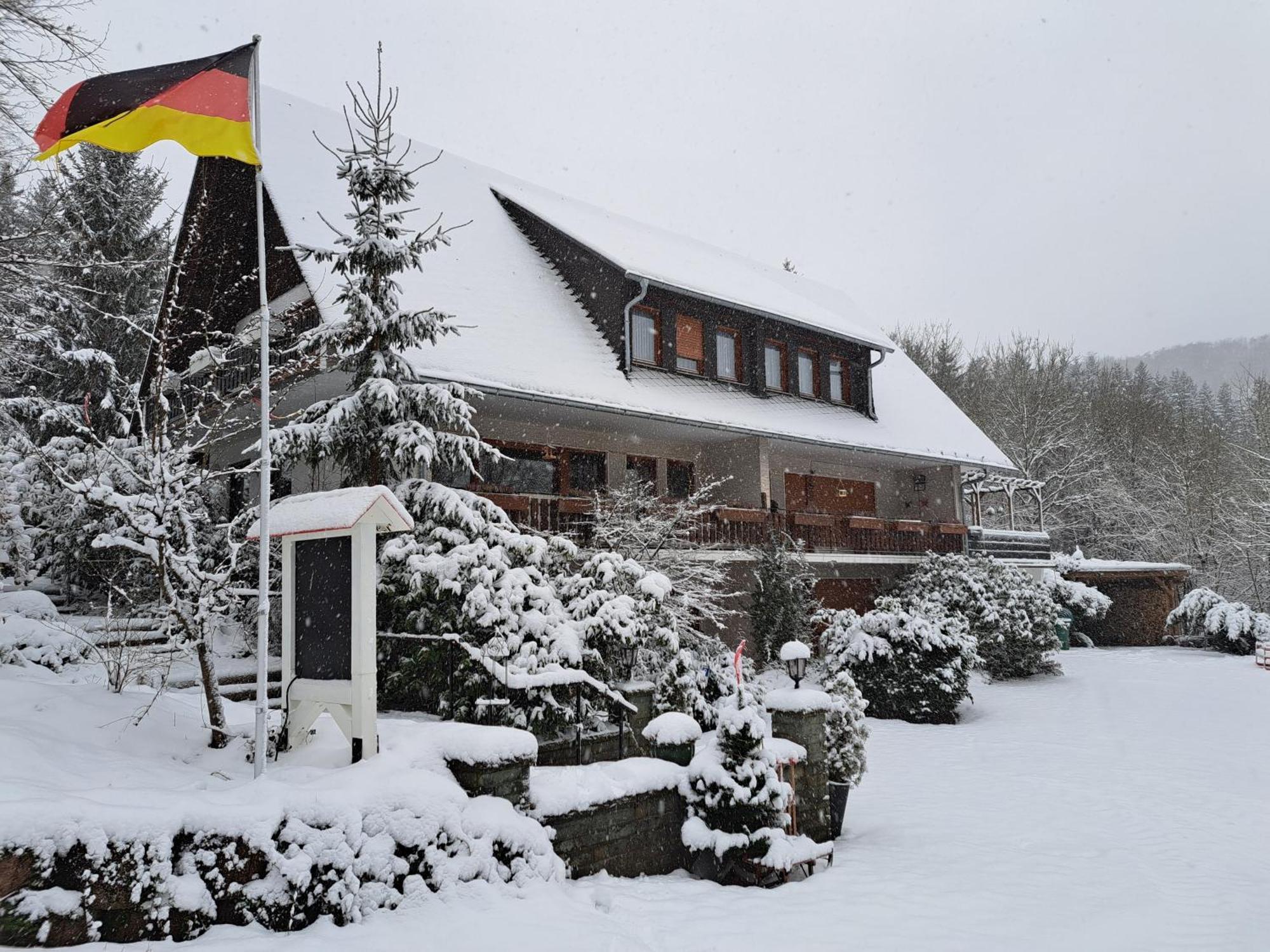 Gasthof Walhalja Schmallenberg Exterior photo
